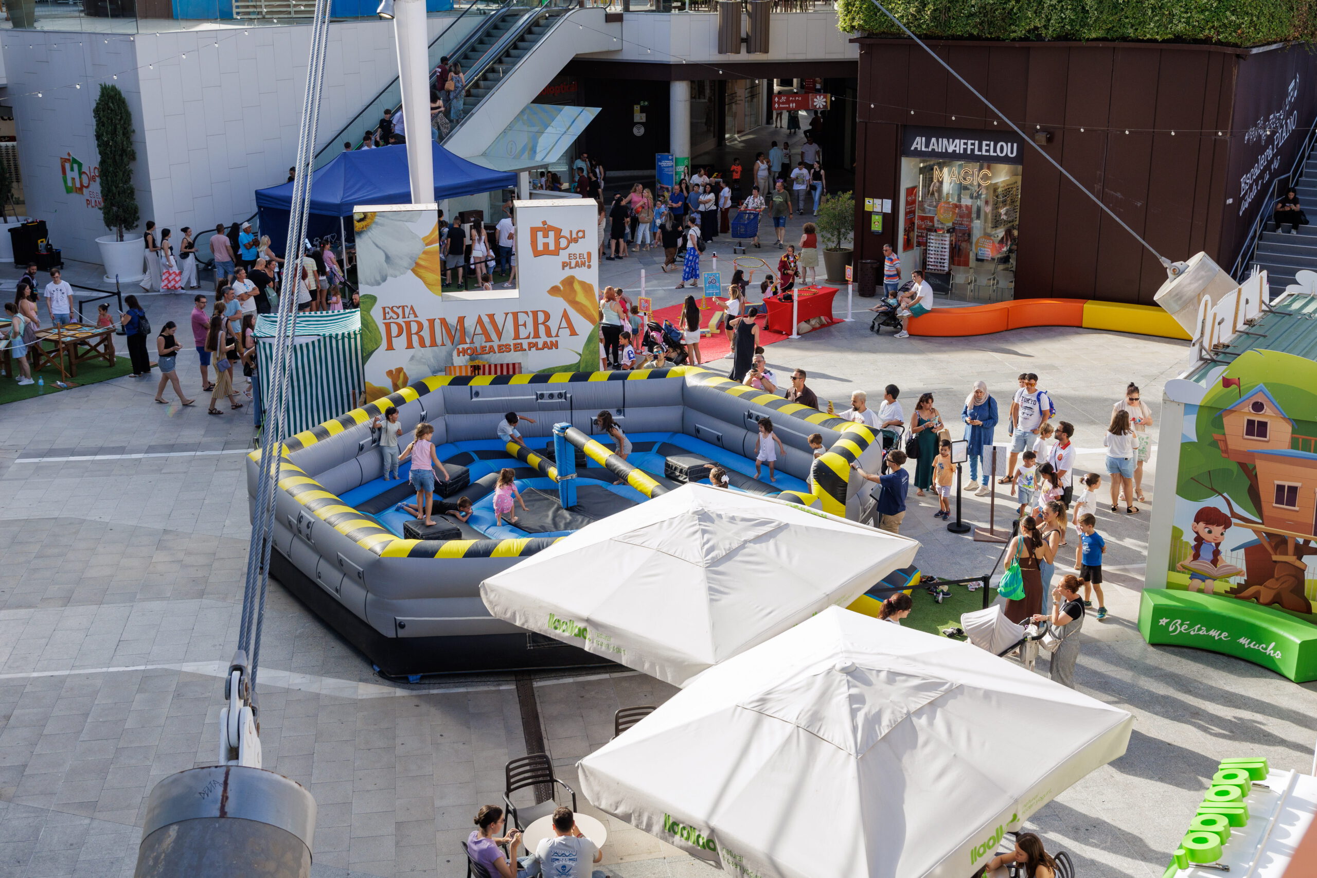 Fiesta del Agua en Holea